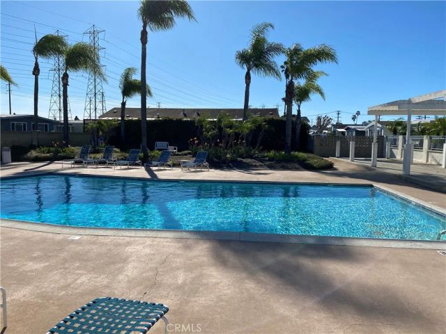 19350 S Ward 3, Huntington Beach, CA 92646