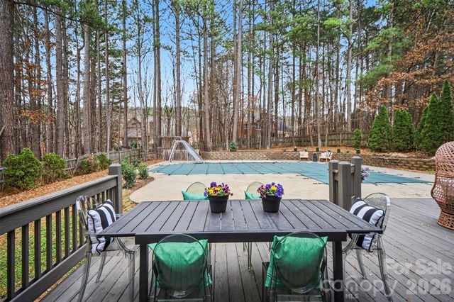 3839 Mountain Cove Drive, Charlotte, NC 28216