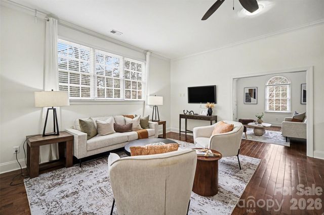 3839 Mountain Cove Drive, Charlotte, NC 28216