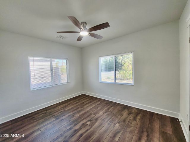 2112 N 24TH Place, Phoenix, AZ 85008