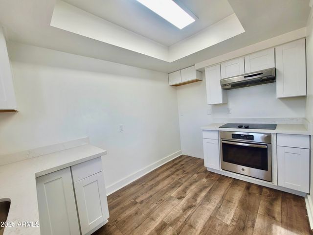 2112 N 24TH Place, Phoenix, AZ 85008