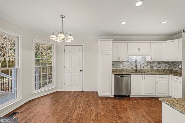 310 Abbington Way, Douglasville, GA 30134