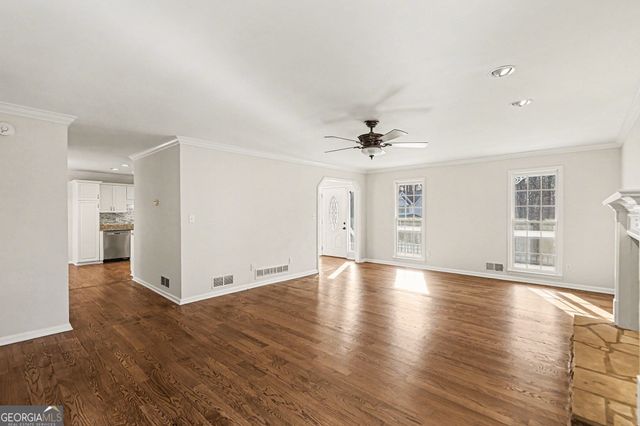 310 Abbington Way, Douglasville, GA 30134