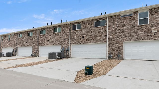 3721 Star Mesa Street 16, Heartland, TX 75114