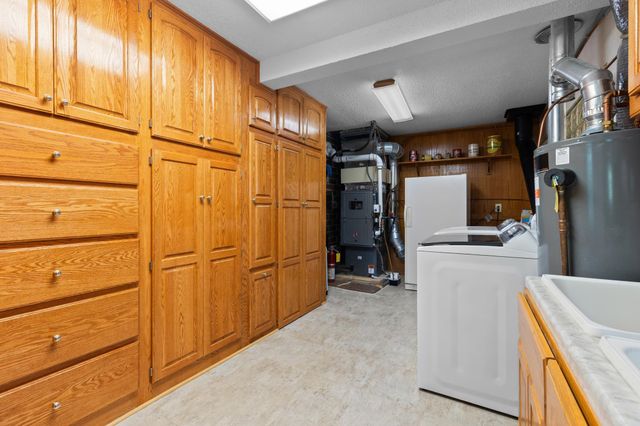 10496 181st Avenue NW, Elk River, MN 55330