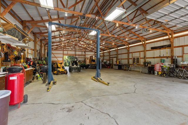 10496 181st Avenue NW, Elk River, MN 55330