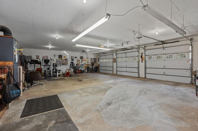 10496 181st Avenue NW, Elk River, MN 55330