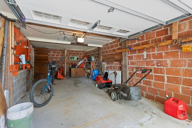 10496 181st Avenue NW, Elk River, MN 55330