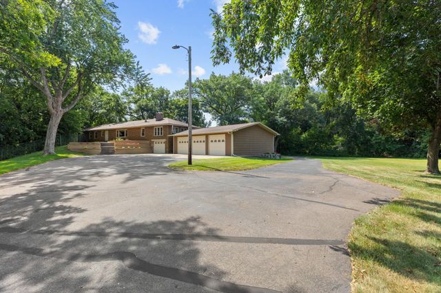 10496 181st Avenue NW, Elk River, MN 55330