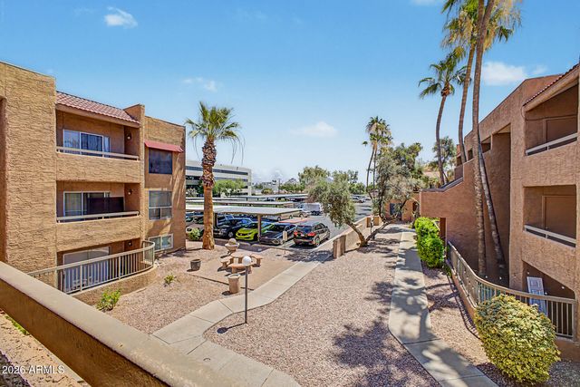 2625 E INDIAN SCHOOL Road 227, Phoenix, AZ 85016