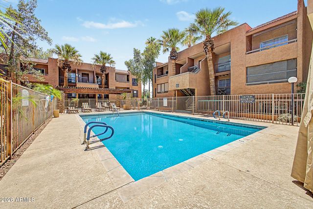 2625 E INDIAN SCHOOL Road 227, Phoenix, AZ 85016
