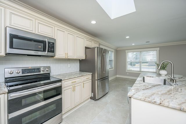 311 Adeline Drive, Goose Creek, SC 29445