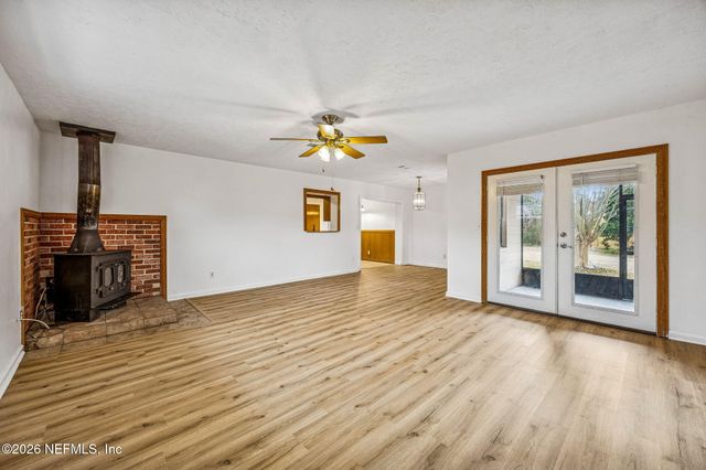 8338 DOBRY Court, Jacksonville, FL 32221