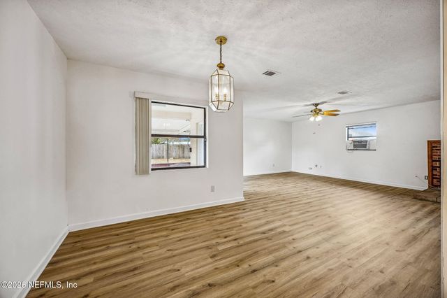 8338 DOBRY Court, Jacksonville, FL 32221