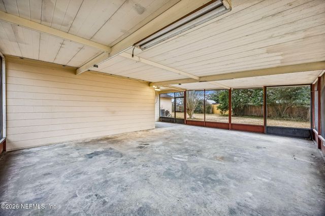 8338 DOBRY Court, Jacksonville, FL 32221