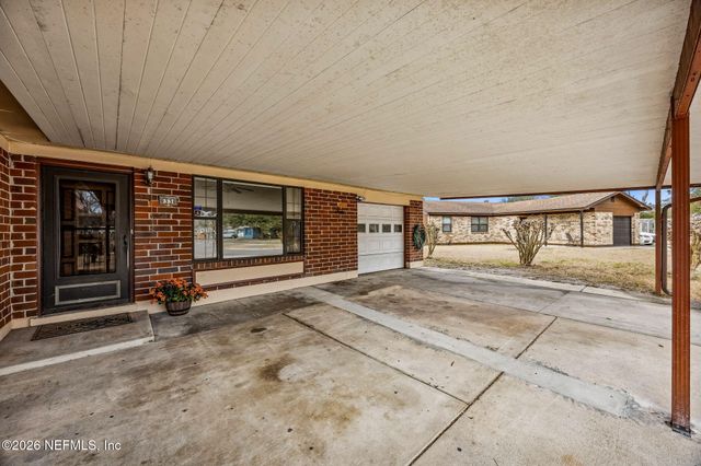 8338 DOBRY Court, Jacksonville, FL 32221