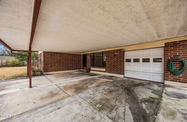 8338 DOBRY Court, Jacksonville, FL 32221