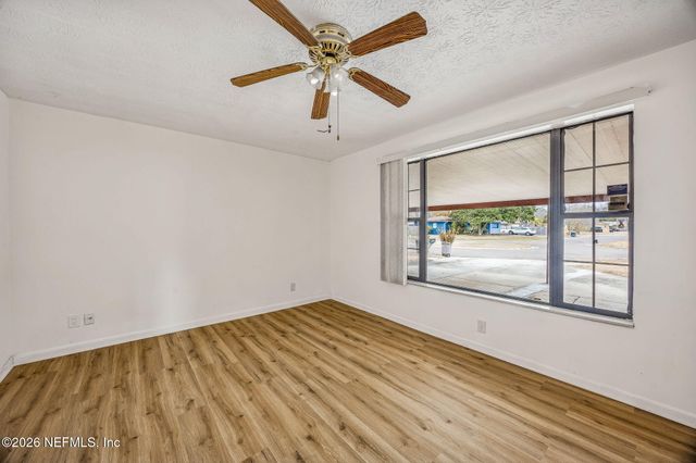 8338 DOBRY Court, Jacksonville, FL 32221