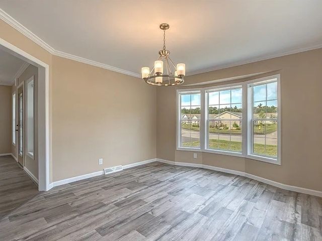 102 Topaz Terrace, Gardner, MA 01440