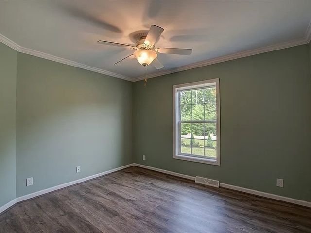 102 Topaz Terrace, Gardner, MA 01440