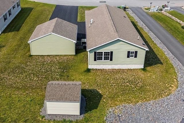102 Topaz Terrace, Gardner, MA 01440