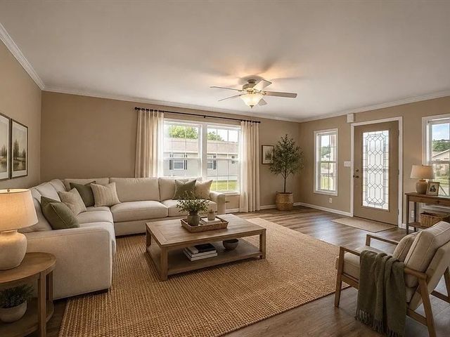 102 Topaz Terrace, Gardner, MA 01440