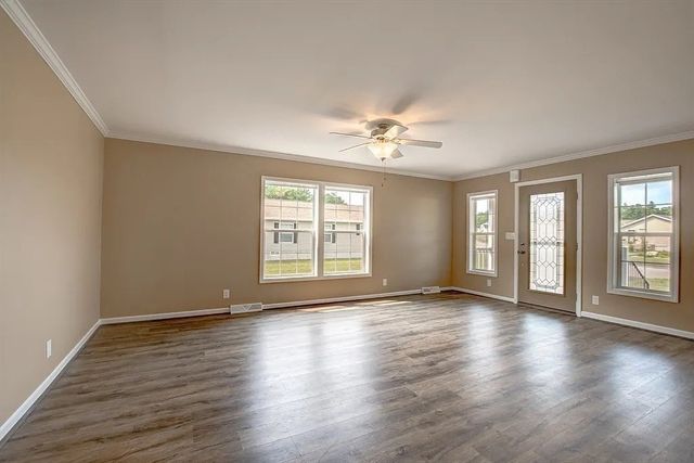102 Topaz Terrace, Gardner, MA 01440