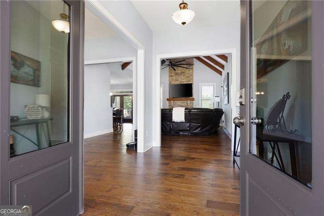 61 Roberson Drive, Cartersville, GA 30121