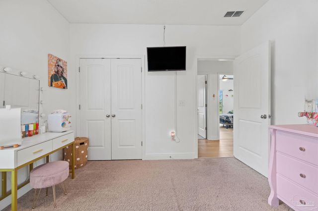 2806 Carrington Lakes Blvd, Cantonment, FL 32533