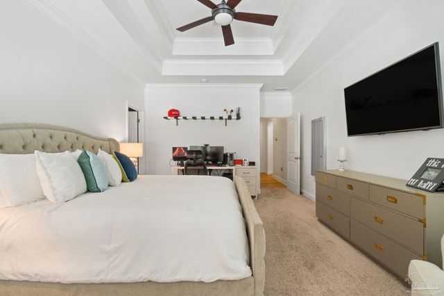 2806 Carrington Lakes Blvd, Cantonment, FL 32533
