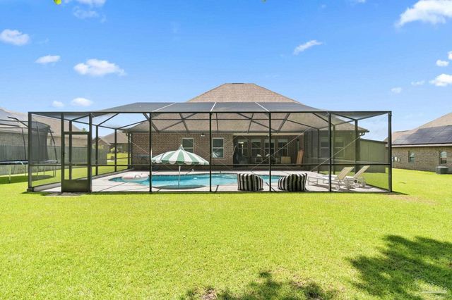 2806 Carrington Lakes Blvd, Cantonment, FL 32533