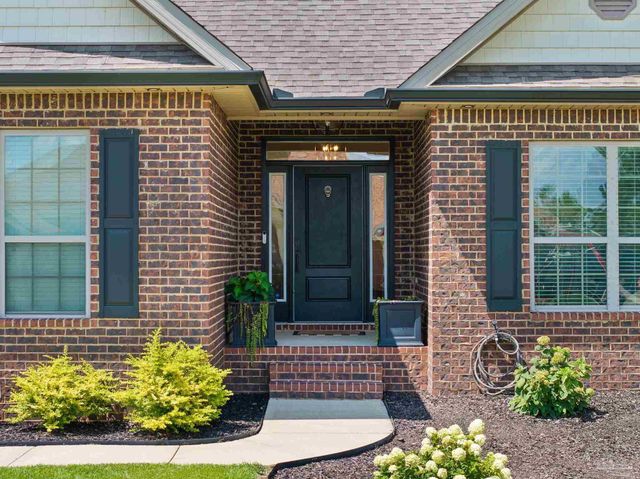 2806 Carrington Lakes Blvd, Cantonment, FL 32533