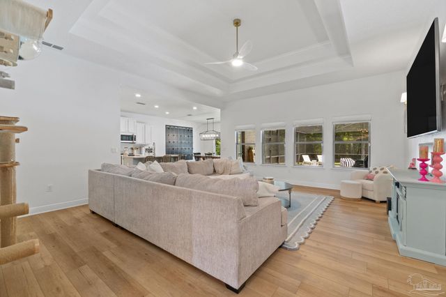 2806 Carrington Lakes Blvd, Cantonment, FL 32533