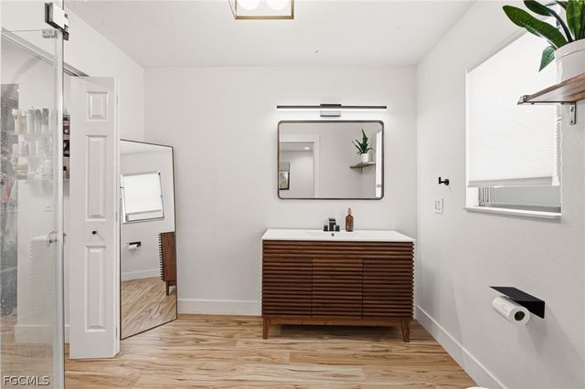 5700 Oakview LN, Punta Gorda, FL 33950