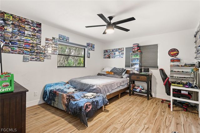 5700 Oakview LN, Punta Gorda, FL 33950