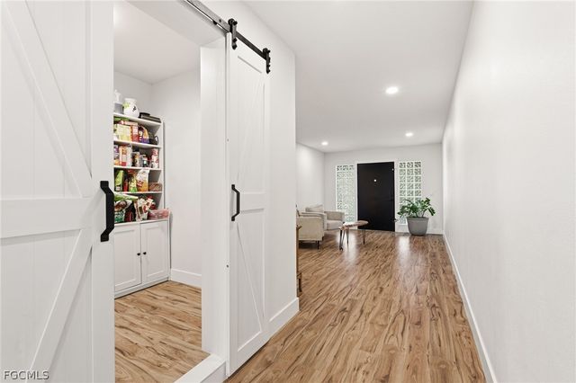 5700 Oakview LN, Punta Gorda, FL 33950