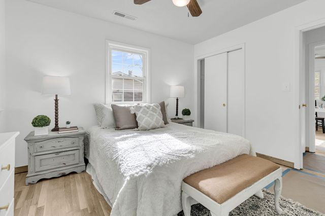 404 Forest Circle, Summerville, SC 29483