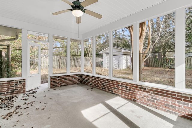 404 Forest Circle, Summerville, SC 29483