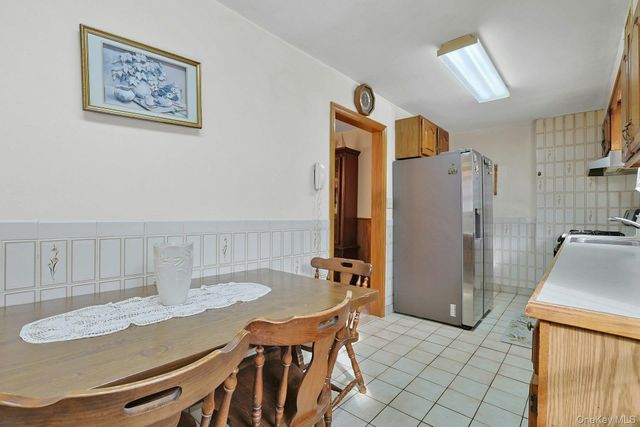 16 Richardson Place, Eastchester, NY 10709