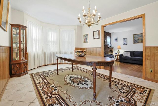 16 Richardson Place, Eastchester, NY 10709