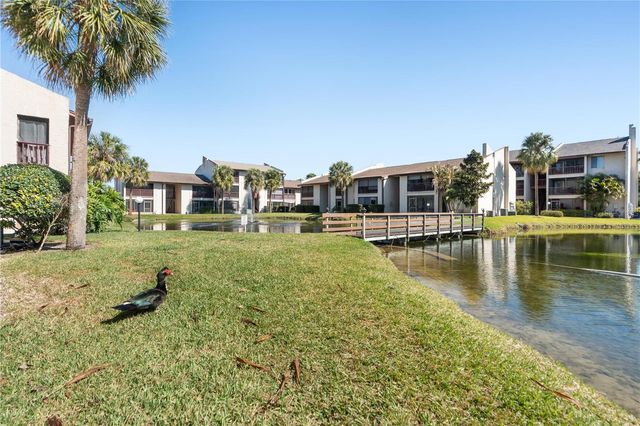 3848 N LAKE DRIVE 138, Tampa, FL 33614