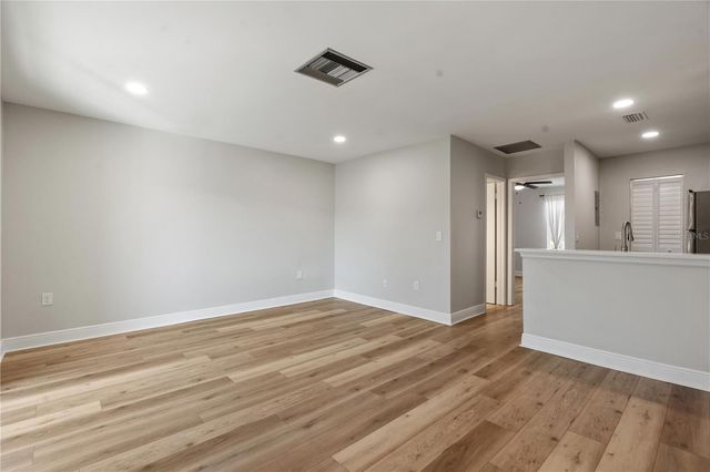 3848 N LAKE DRIVE 138, Tampa, FL 33614