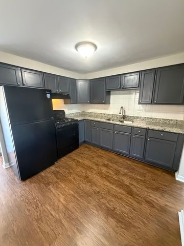 16767 Sunset Ridge Drive, Country Club Hills, IL 60478