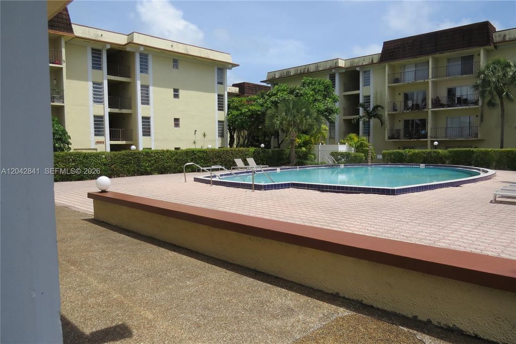 12035 NE 2nd Ave A406, North Miami, FL 33161