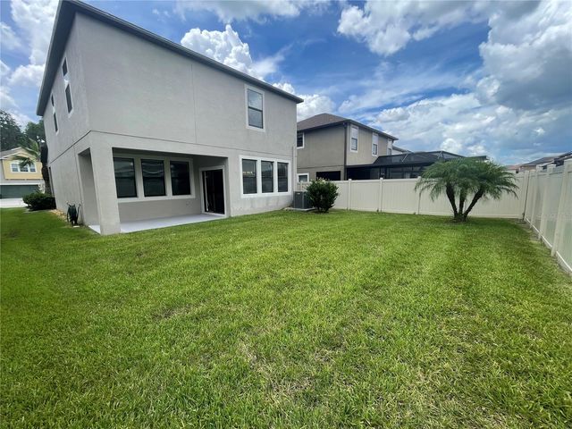 1596 LUDINGTON AVENUE, Wesley Chapel, FL 33543