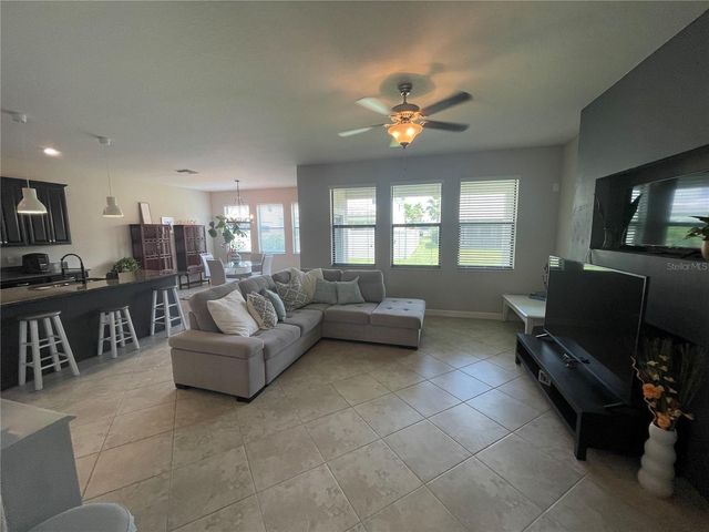 1596 LUDINGTON AVENUE, Wesley Chapel, FL 33543