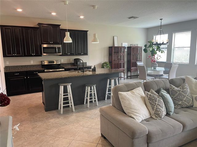1596 LUDINGTON AVENUE, Wesley Chapel, FL 33543