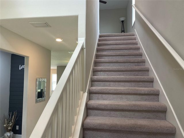 1596 LUDINGTON AVENUE, Wesley Chapel, FL 33543