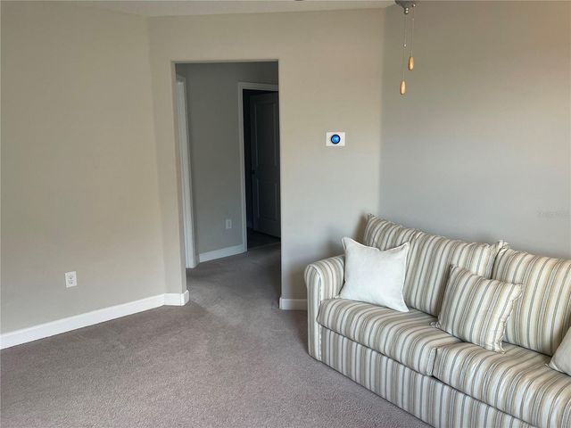 1596 LUDINGTON AVENUE, Wesley Chapel, FL 33543