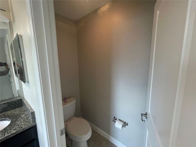 1596 LUDINGTON AVENUE, Wesley Chapel, FL 33543